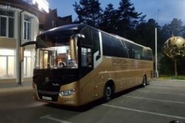 Перевозка людей на автобусе Volvo B10M
