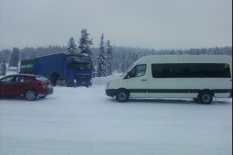 Перевозка людей на микроавтобусе Volkswagen Каравелла Анапа